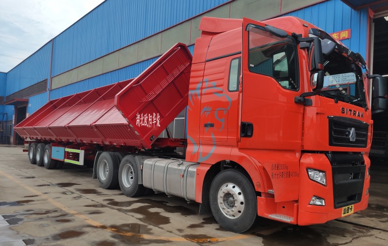 輕型13米側翻自卸半掛車